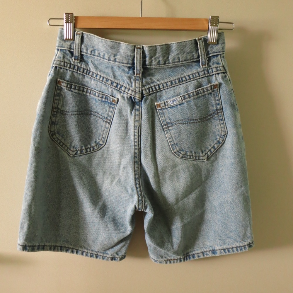 Lightwash Lee Denim Midi Mom Short